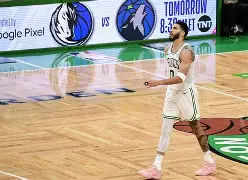 开云手机登录入口-火箭队与雄鹿商谈阿德托昆博交易